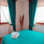 Alesta Hotel *
