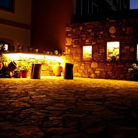 Alesta Hotel